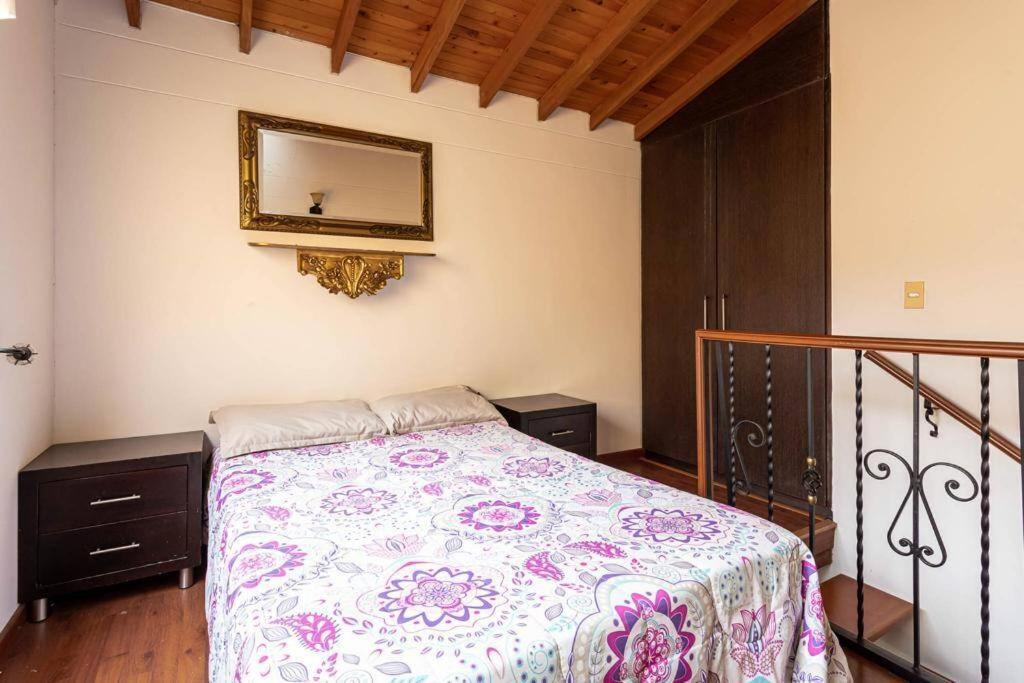 Apartamento Elegante Pent-house En Cuarto Piso Medellín