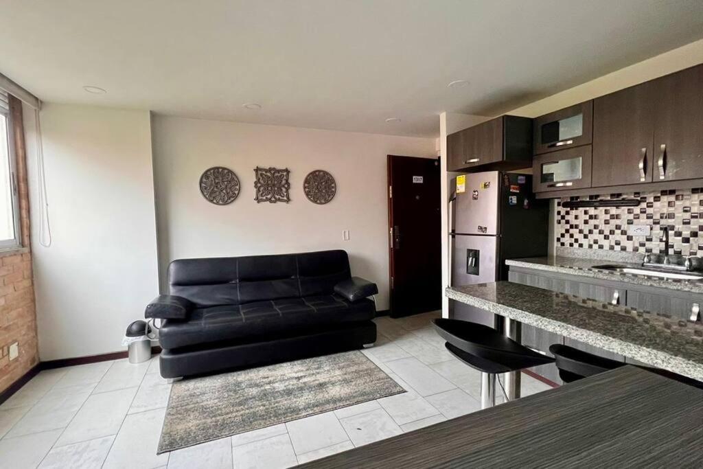 Lovely Private Apt In El Poblado W/ Free Parking *