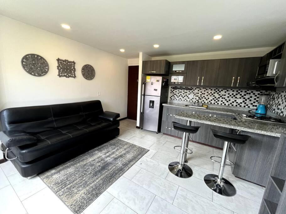 Lovely Private Apt In El Poblado W/ Free Parking Medellín