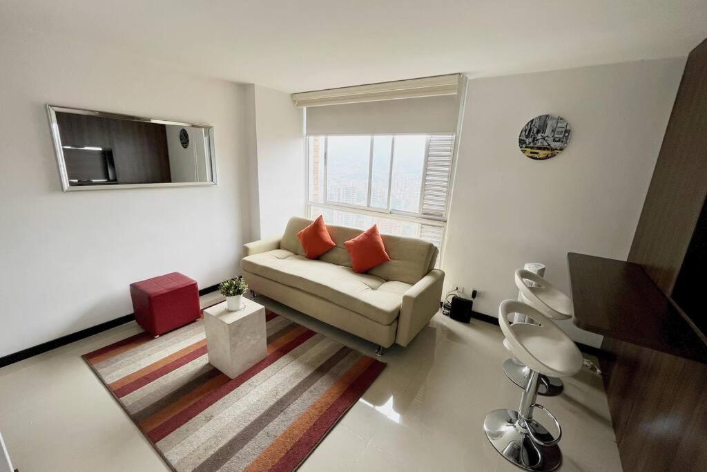 Gorgeous Studio Apt El Poblado. Area In Mde