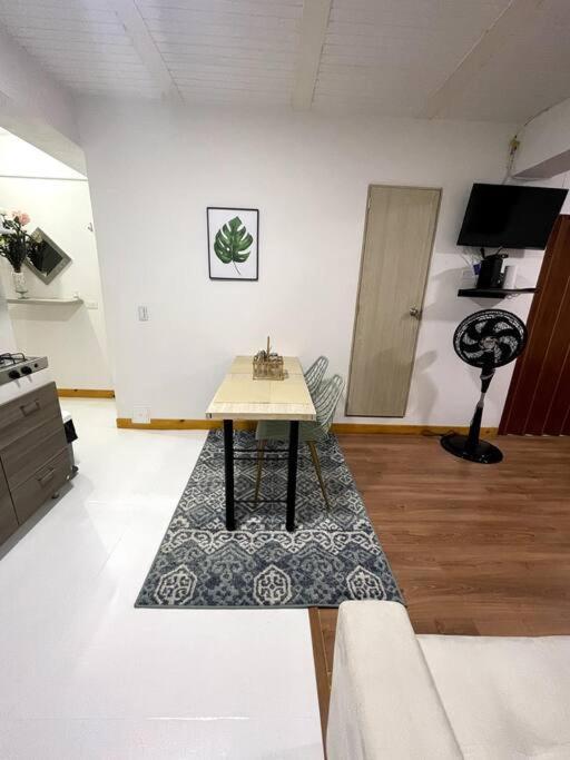 Lujoso Apartamento Completo Tipo Loft 204 *