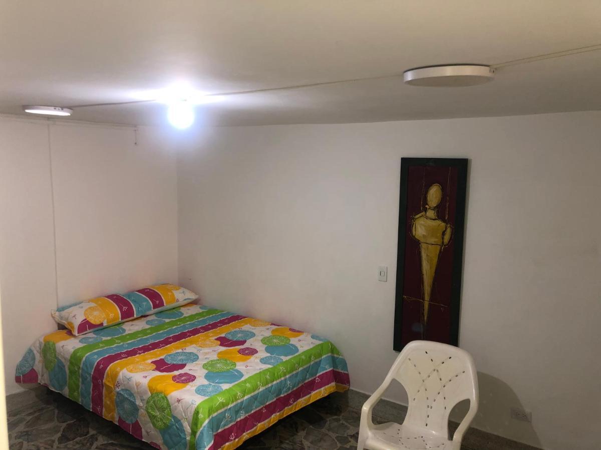 Apartamento Cómodo , Céntrico Y Bien Ubicado 201 *