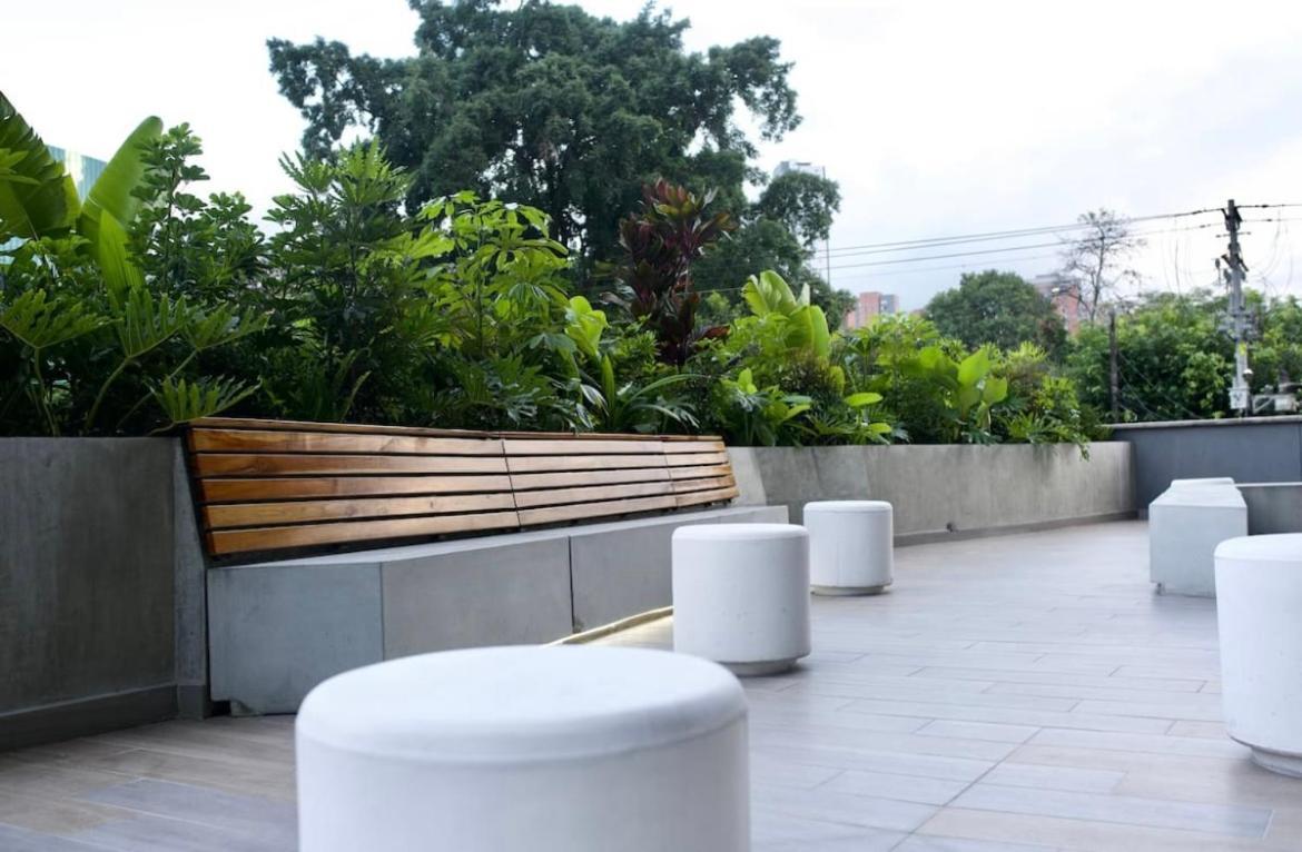 Go Living Suites Aparthotel