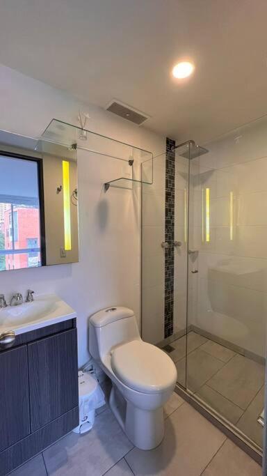 Apartamento Lovely Private Apt In El Poblado W/ Free Parking *