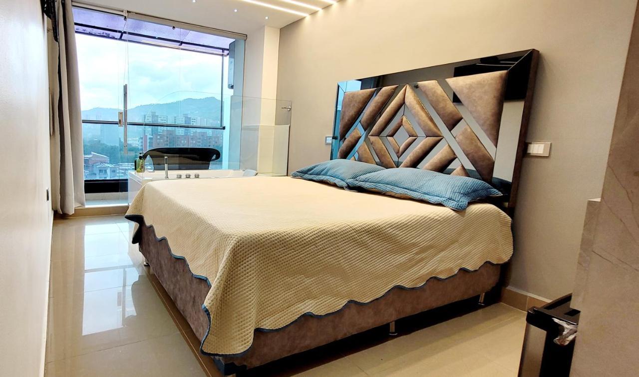 Cerca Al Barrio Laureles Con Jacuzzi Privado Apartamento Medellín