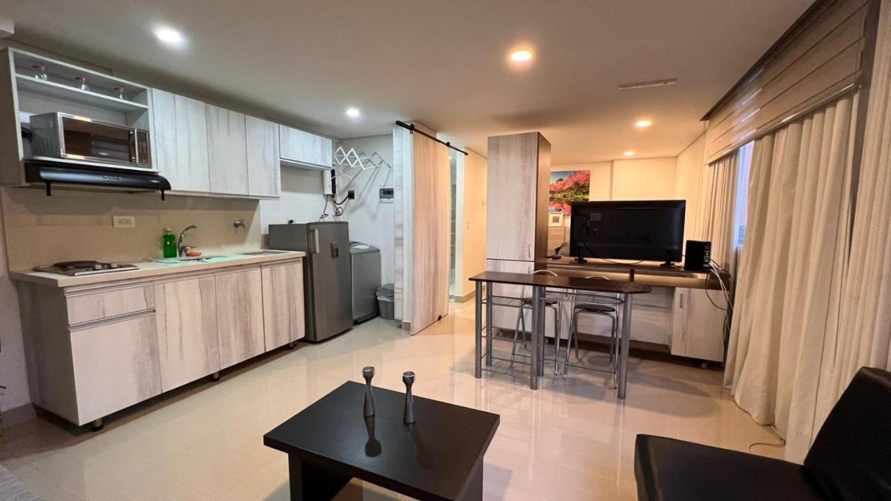 Hermoso Poblado Apartamento