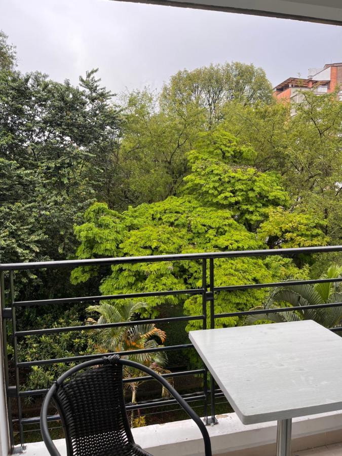 Apto Apartamento *