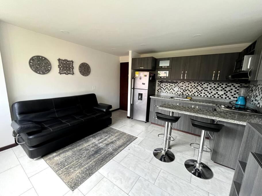 Lovely Private Apt In El Poblado W/ Free Parking *