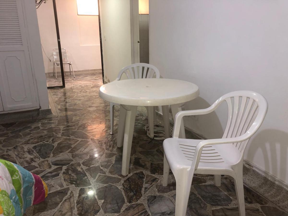 Apartamento Cómodo , Céntrico Y Bien Ubicado 201 Medellín