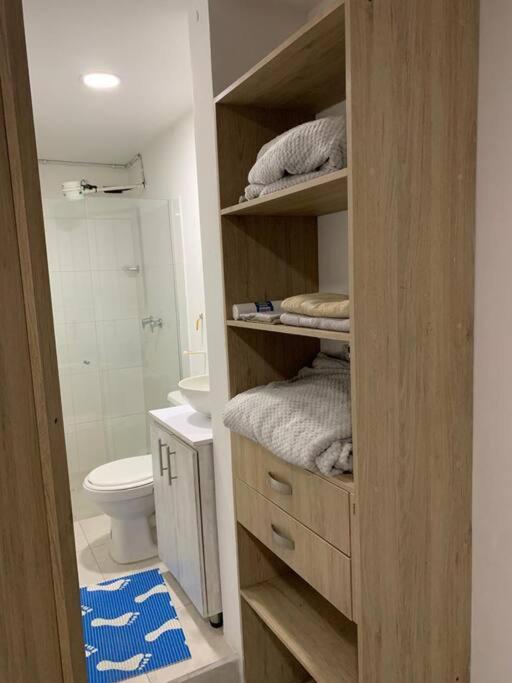 Apartamento Amoblado, En *