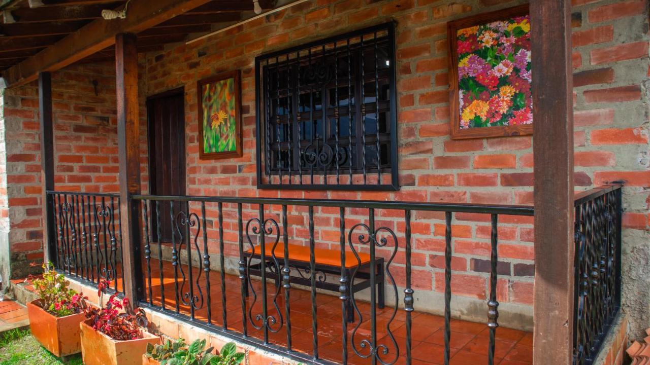 Casa De Arte Monte Sinai *