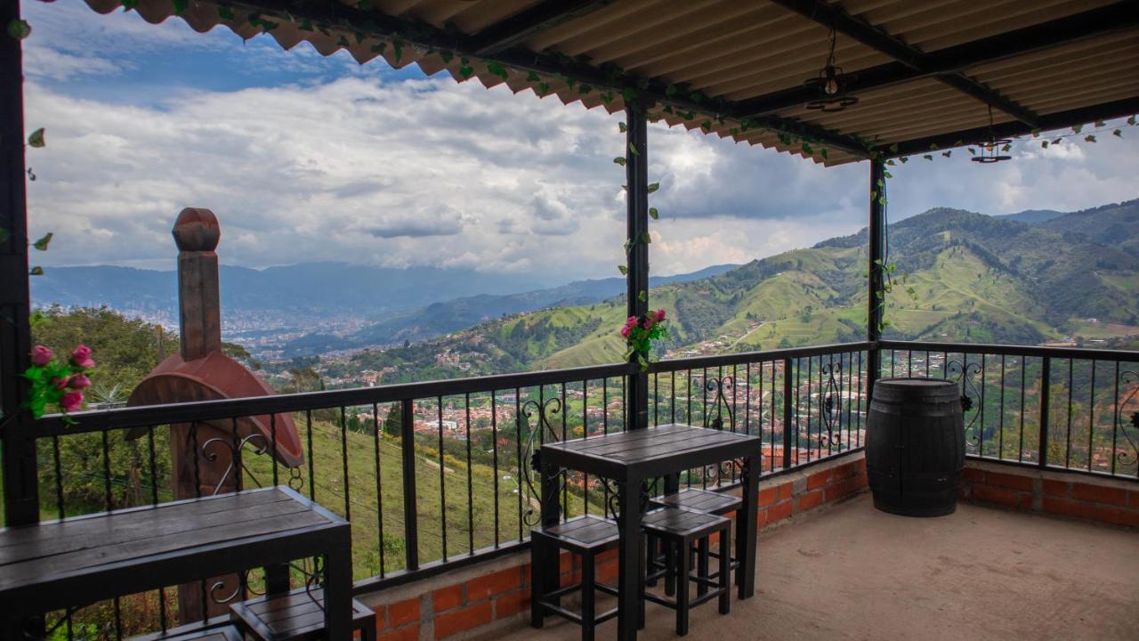 Casa De Arte Monte Sinai *