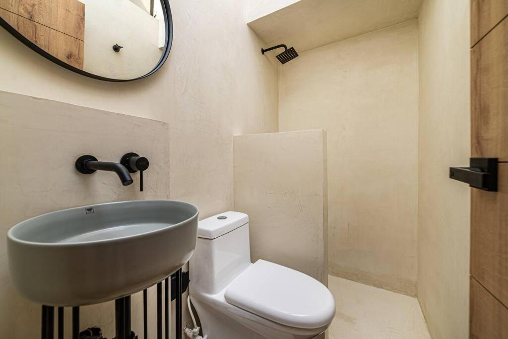 Provenza 6 Bedroom House By Housy Host Villa *
