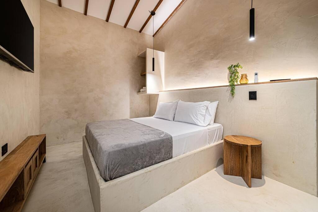 Villa Provenza 6 Bedroom House By Housy Host