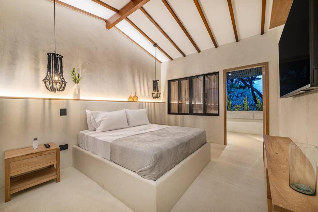 Provenza 6 Bedroom House By Housy Host Villa Medellín