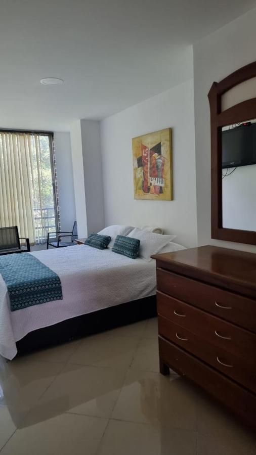 Apartahotel Montes Apartahotel