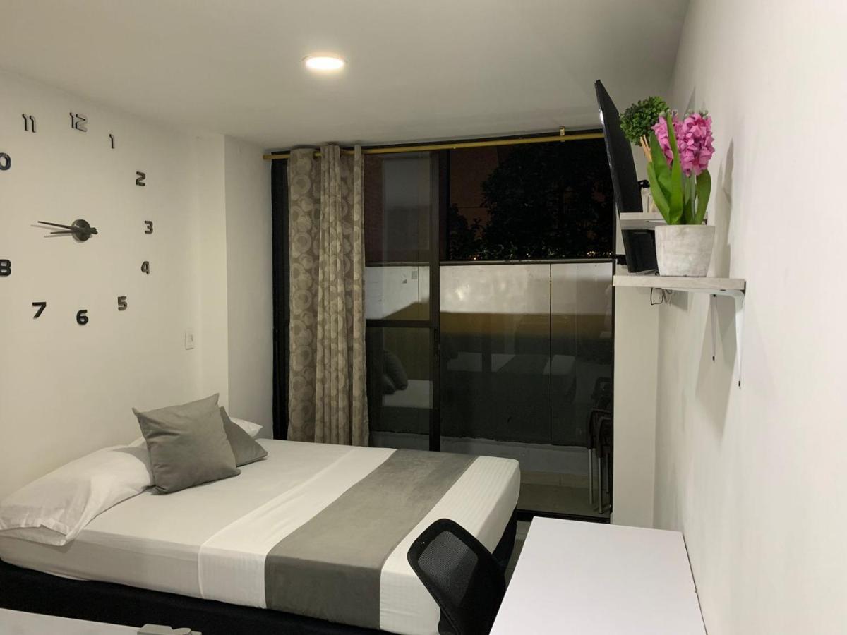 Apartamento Amoblado, En