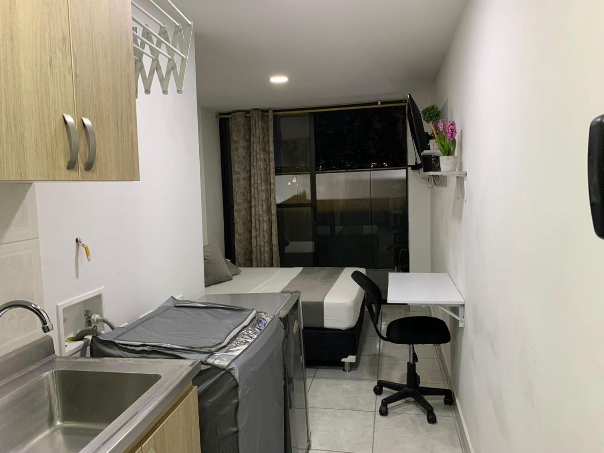 Apartamento Amoblado, En
