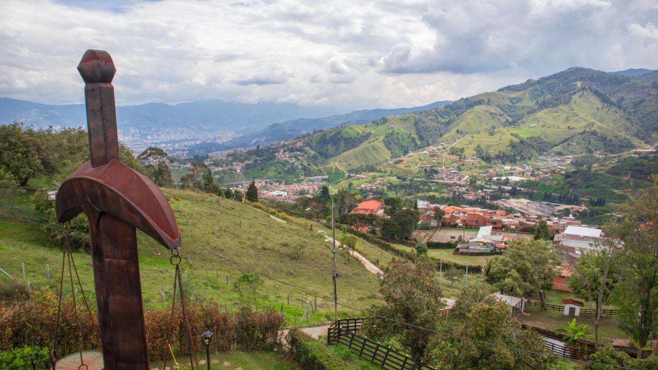 Casa De Arte Monte Sinai Medellín