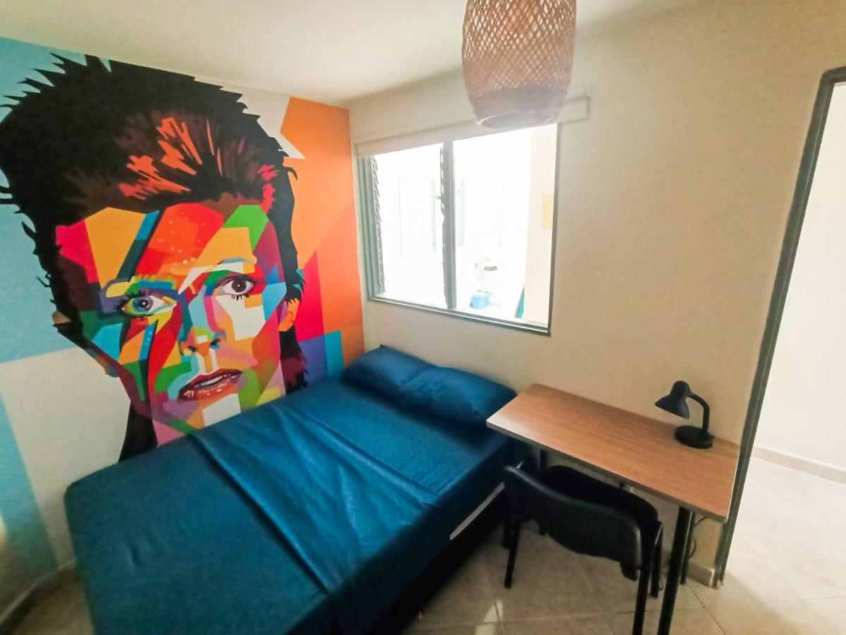 Casa Clandestina 3*