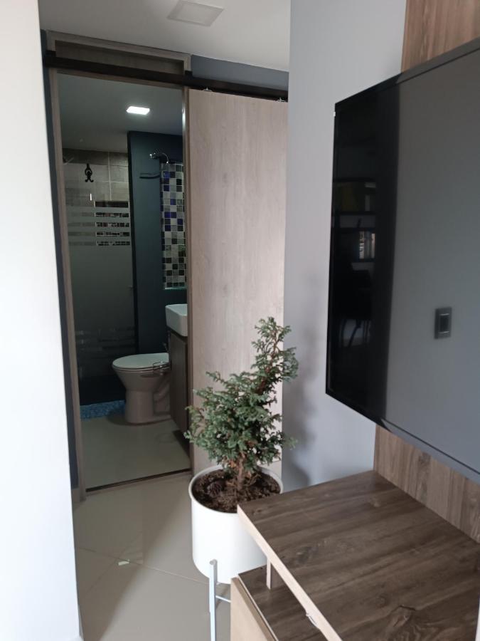 Apartamento Con Vistas A La Ciudad *