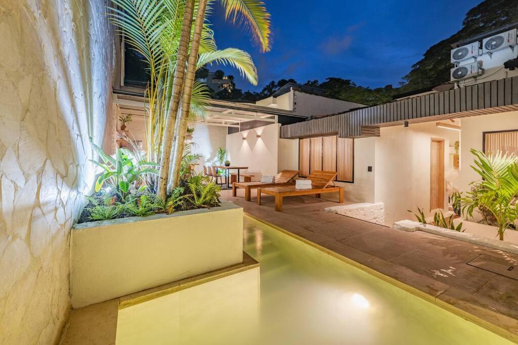 Provenza 6 Bedroom House By Housy Host * Medellín