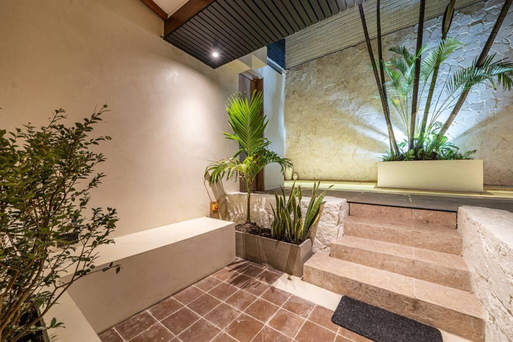 Provenza 6 Bedroom House By Housy Host *
