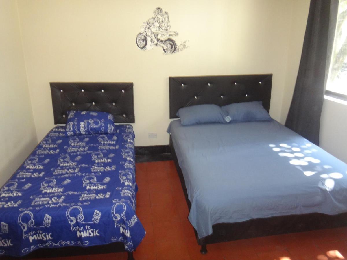 Habitación en casa particular La Casa De La Floresta Dormitorios Medellín