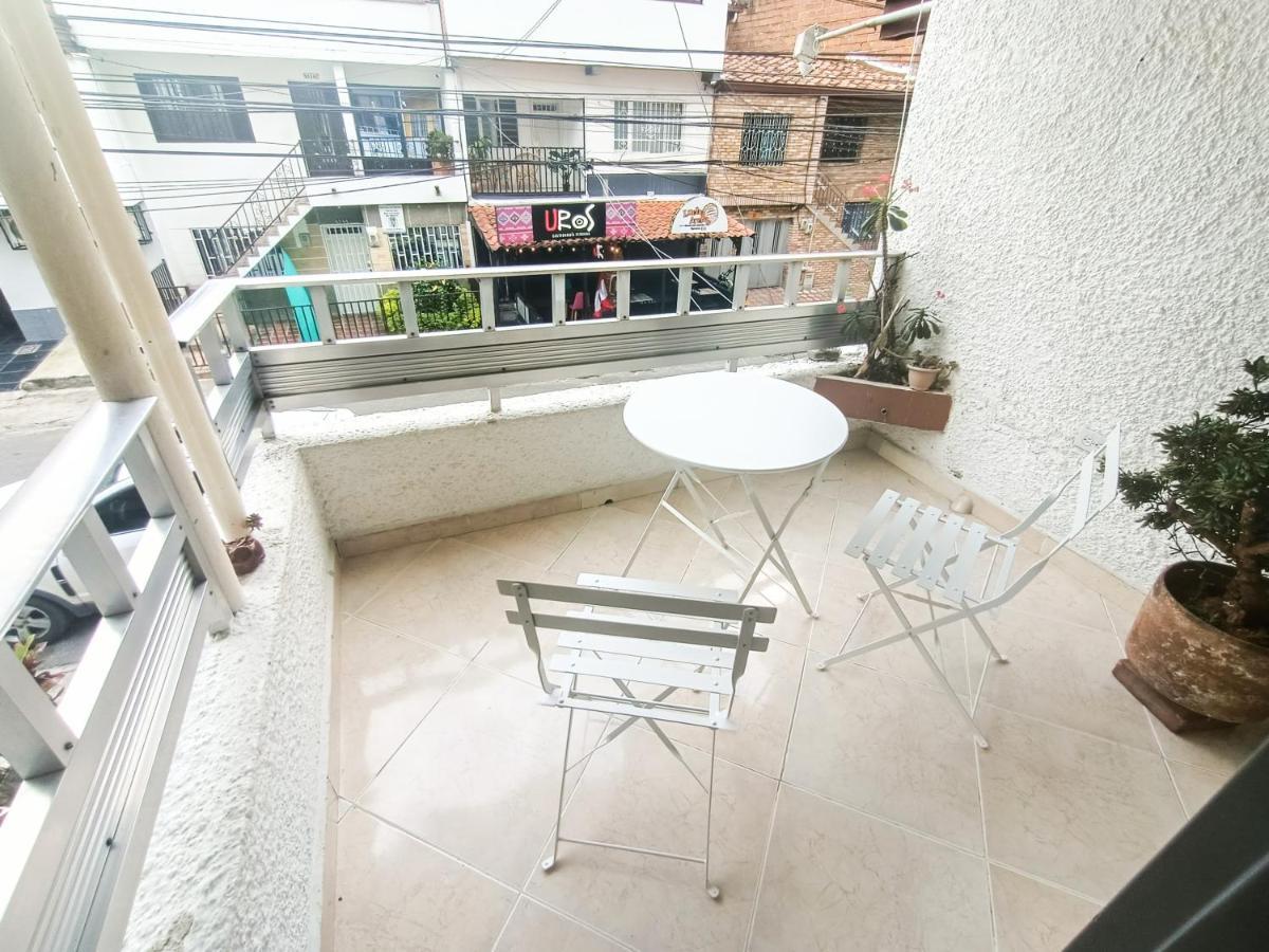 Casa Clandestina Pensión 3*