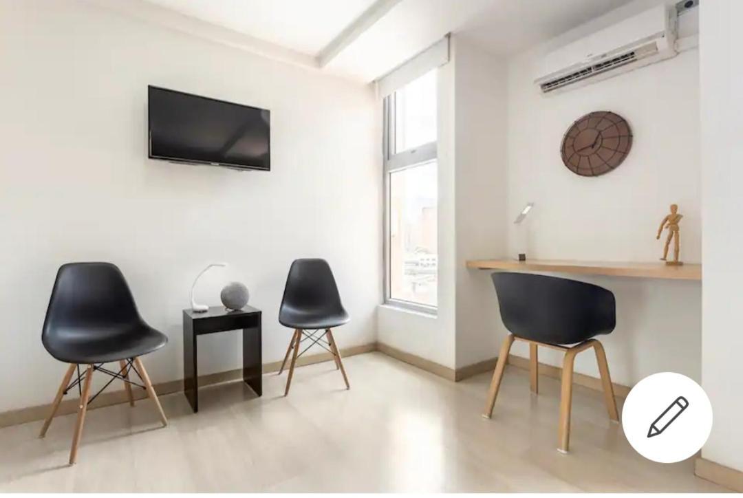 Beautiful & Comfortable In Laureles *