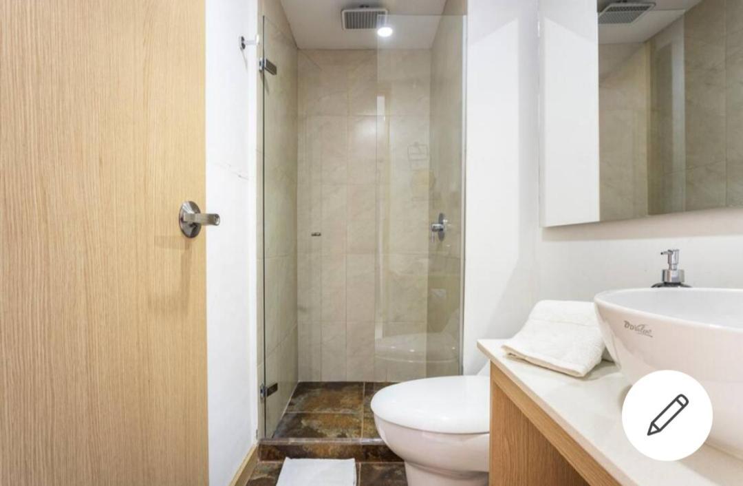 Beautiful & Comfortable In Laureles Apartamento Medellín