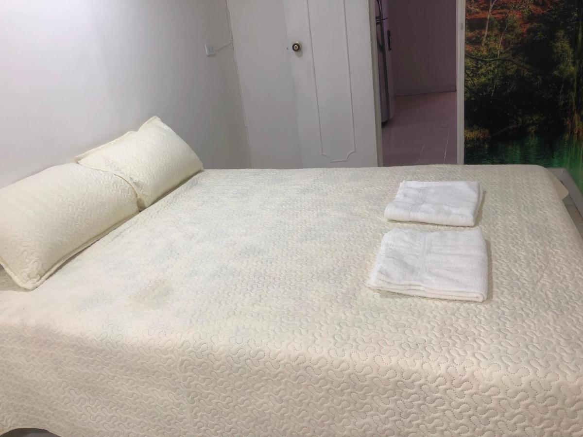 Apartamento Comodo En Laureles, Grande, Centrico ,bien Ubicado Apto203 * Medellín