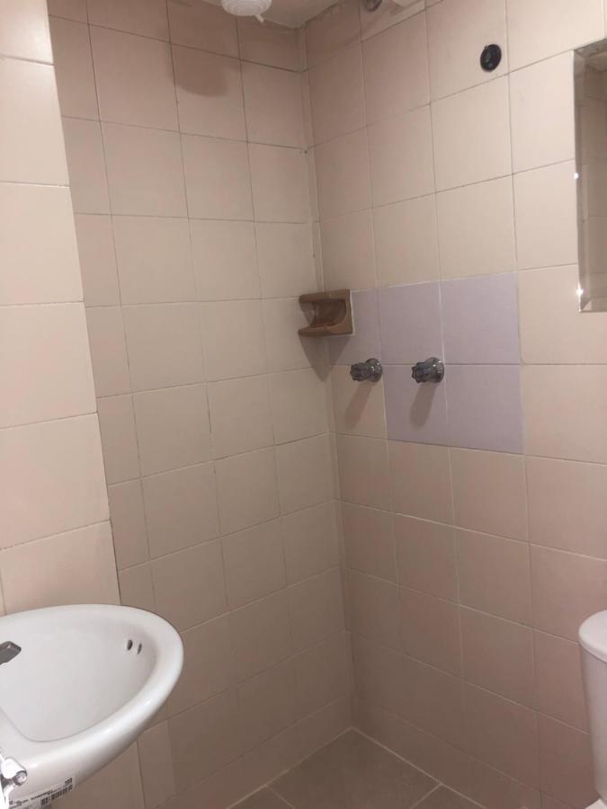 Apartamento Apartamento Comodo En Laureles, Grande, Centrico ,bien Ubicado Apto203 Medellín