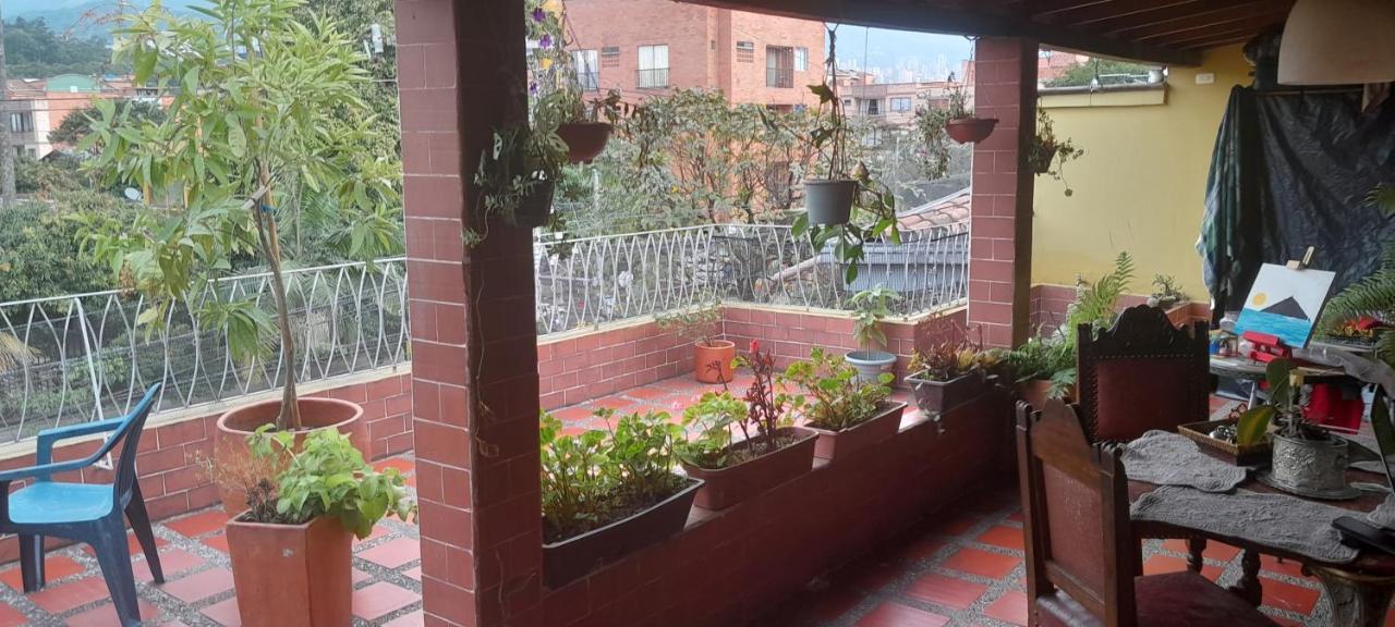 Bed&breakfast En Elegante Apartamento Con Floréale Terraza Unicentro *