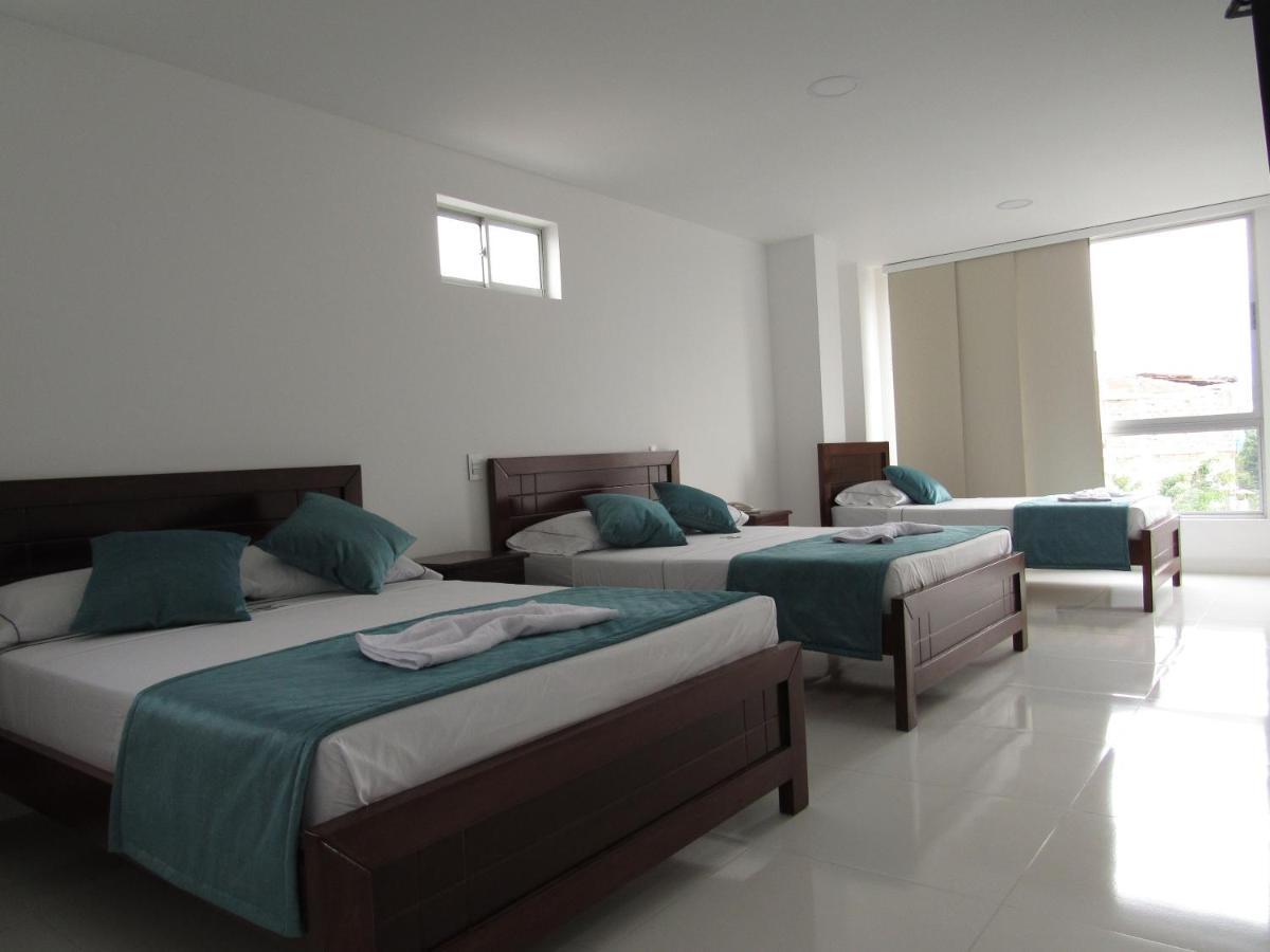Plaza Berlin Hotel *