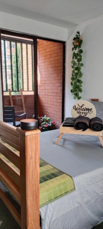 Habitación en casa particular Moradia Laureles Medellín