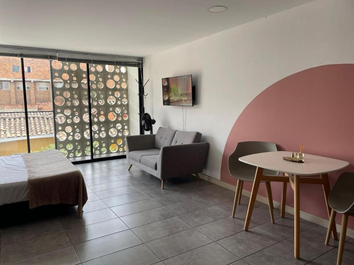 Apartahotel Tranvia 40
