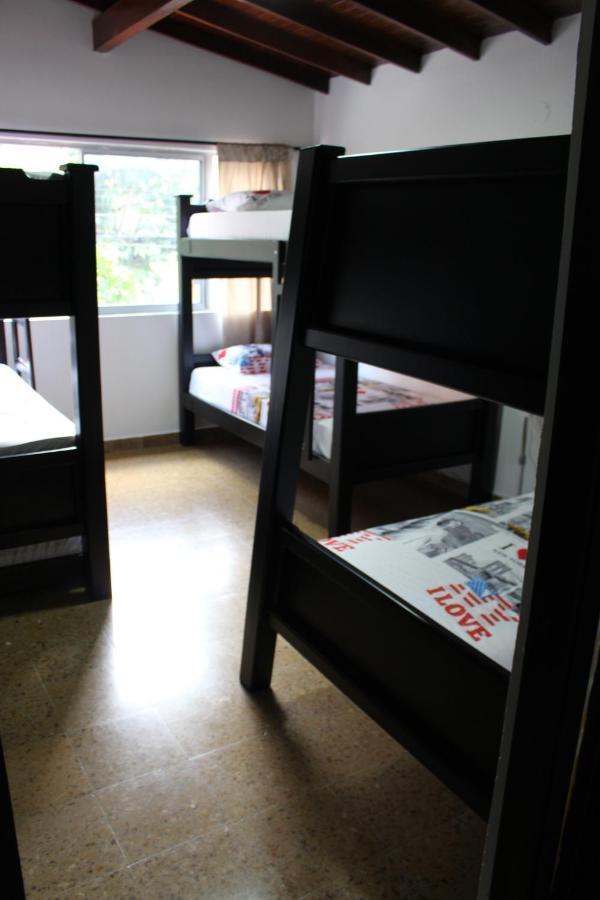 Casa Estadio ! Renovados En Excelente Ubicacion Laureles Estadio Apartamento *