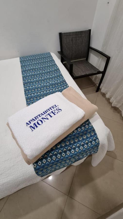 Apartahotel Montes *