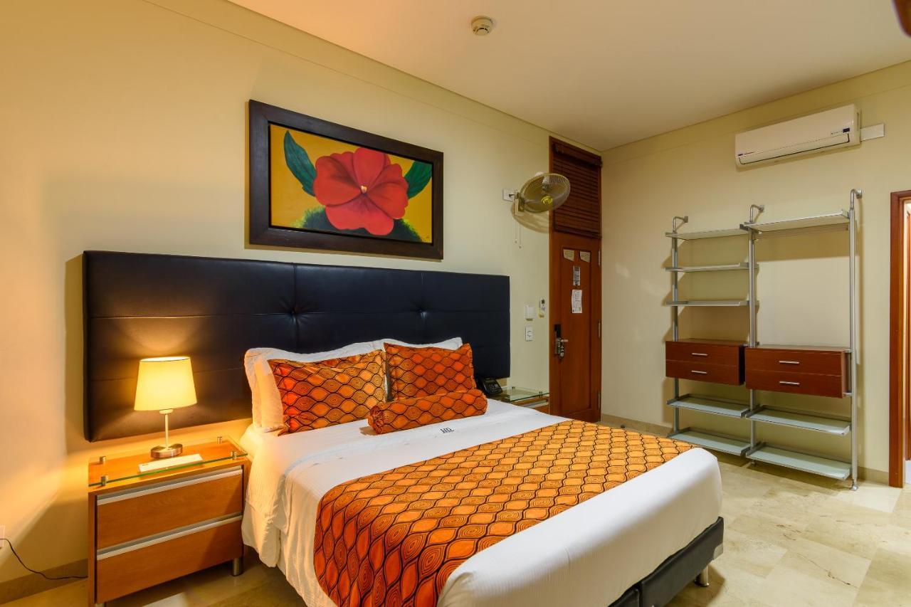 Dorado La 70 Hotel 4*