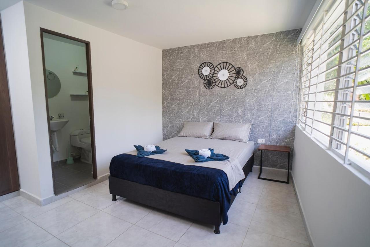 101 Con Bano Privado En Laureles-estadio Medellín