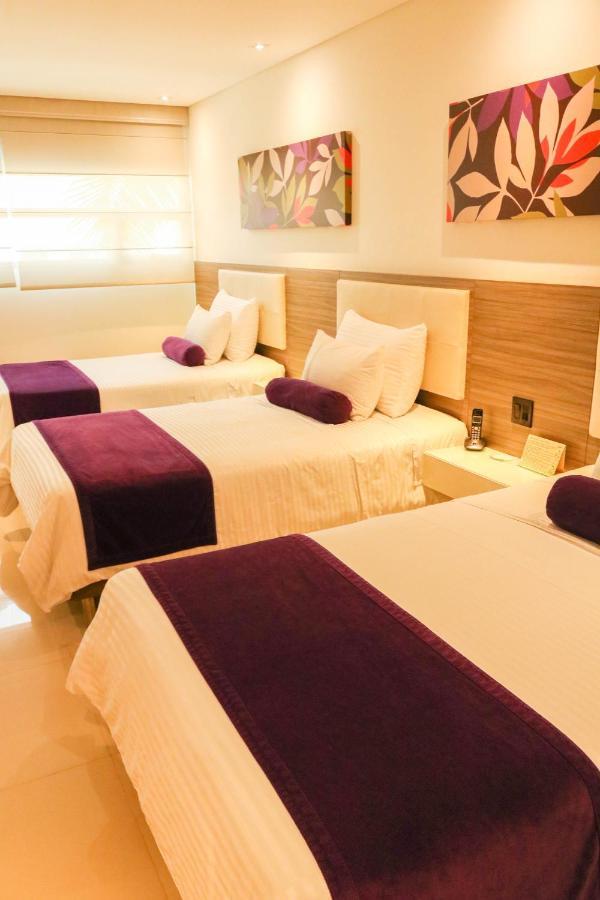 Loyds Hotel