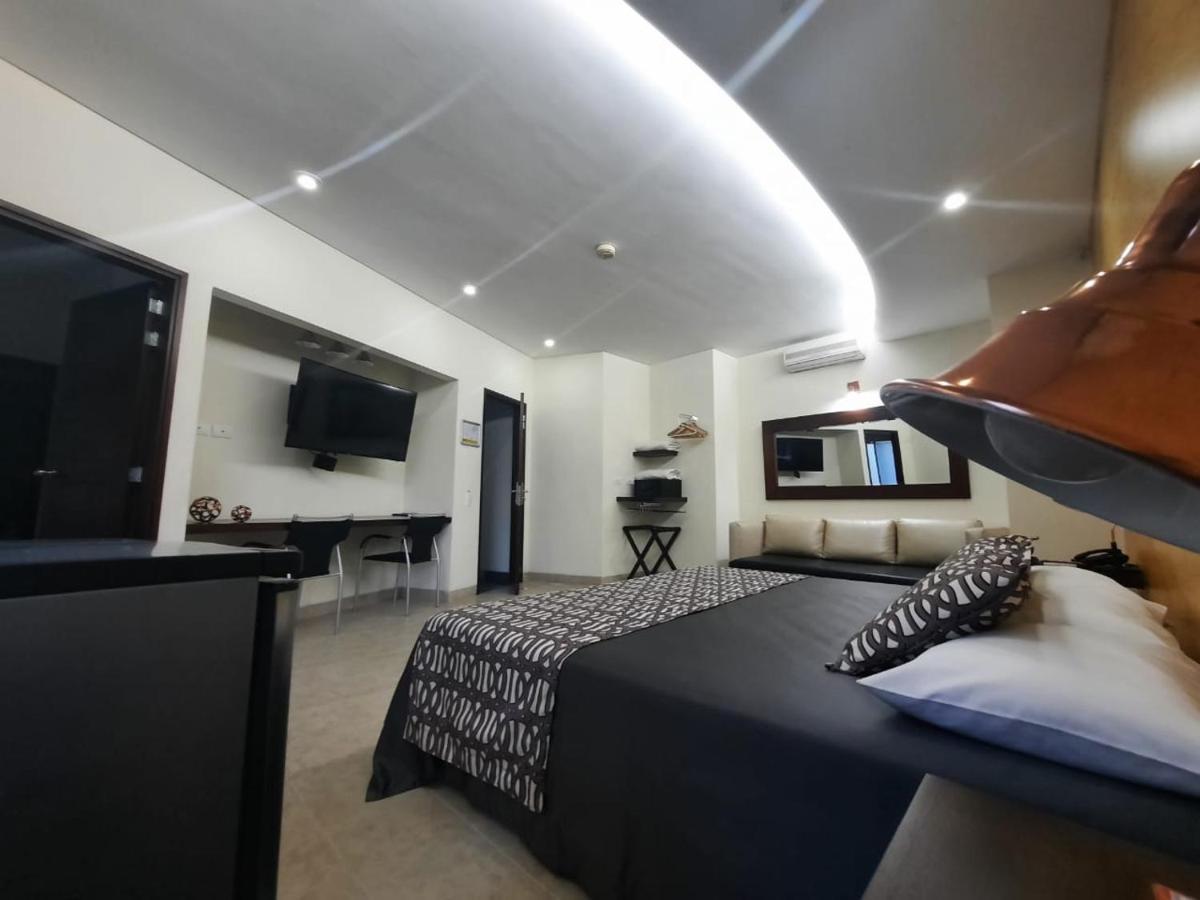 Mediterraneo Hotel 3*