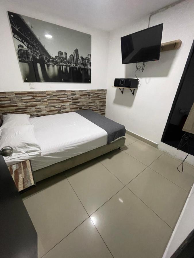 Select 3* Medellín