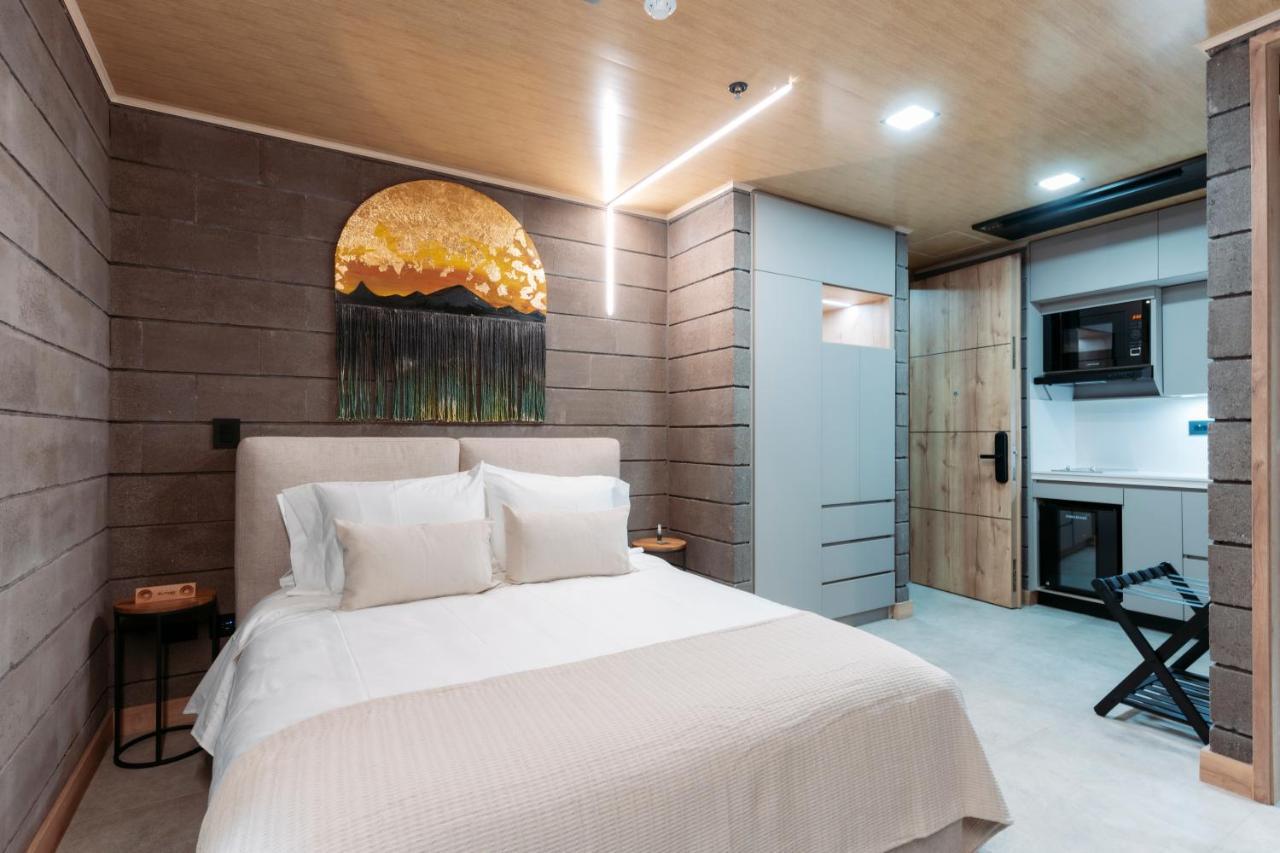 Living By Armoniko Hotel 4*