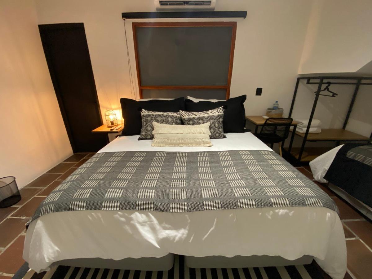 Casa Medallo Bed & Breakfast *