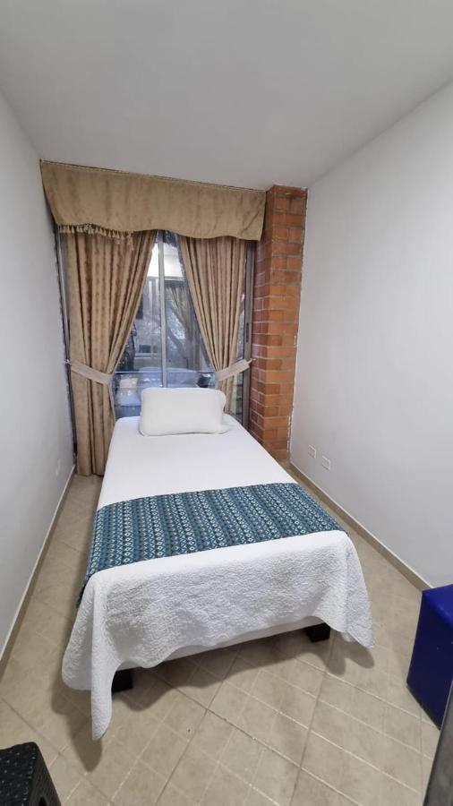 Apartahotel Montes Apartahotel *