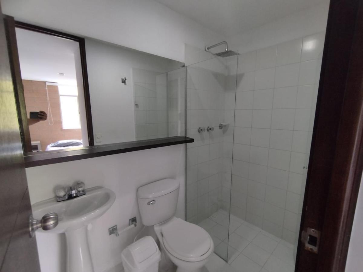 Guayacanes De San Diego Apartamento