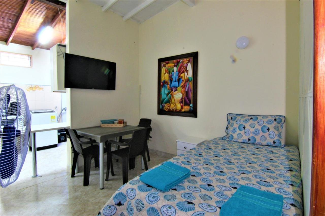 Encanto Paisa Apto * Medellín