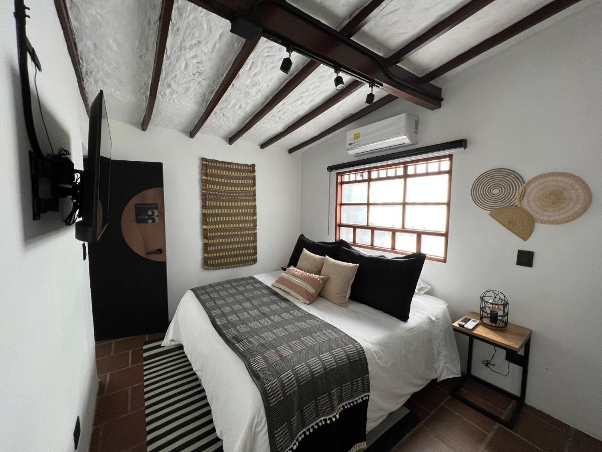 Casa Medallo Bed & Breakfast *